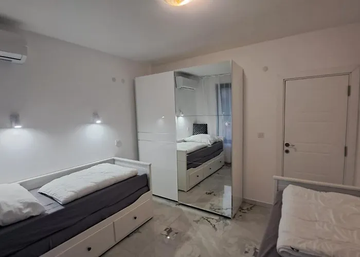 Diamond Luxus 28 * Обзор